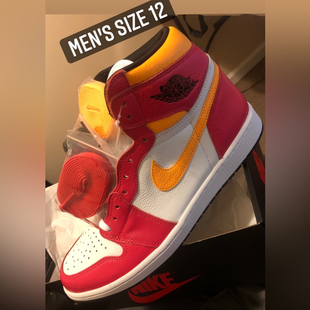 Air Jordan 1 Retro High OG “Light Fusion Red” mens Size 12